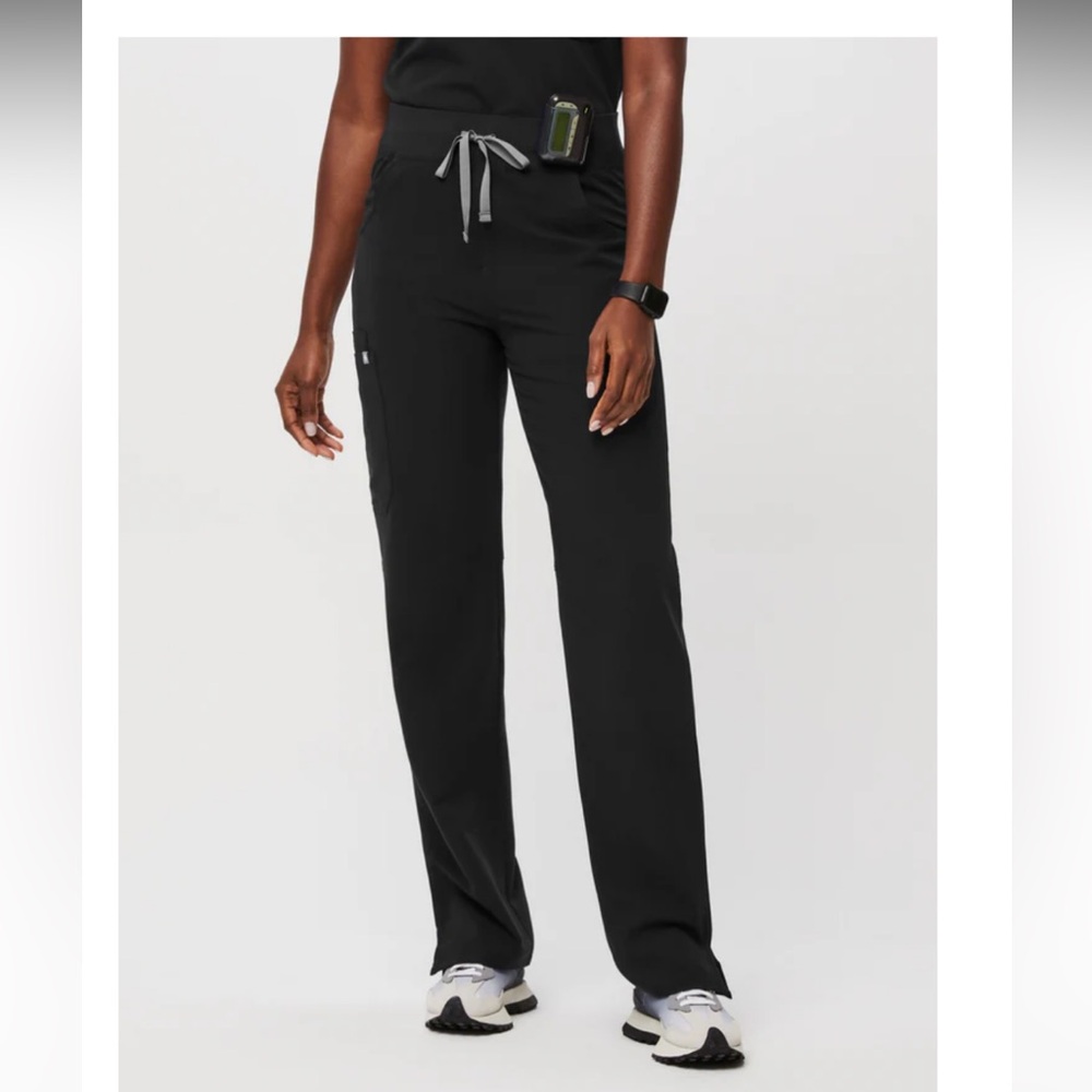 Figs Black Women's Pants